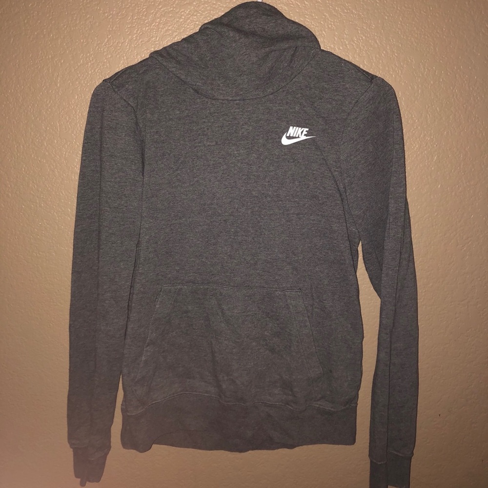 Nike Women’s XS Hoodie 🌺⚡️